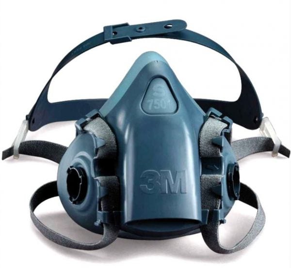 Respirator diperlukan untuk perlindungan.