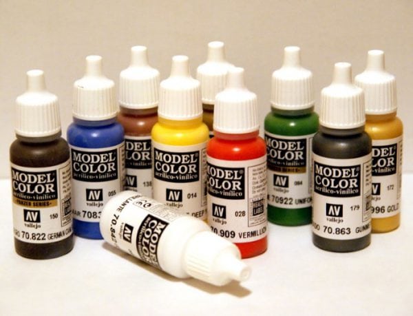 The choice of paint for airbrush