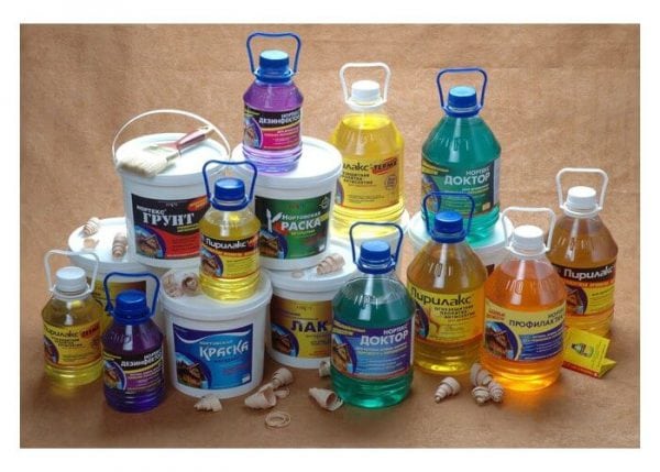 Set of water-soluble varnish mixes