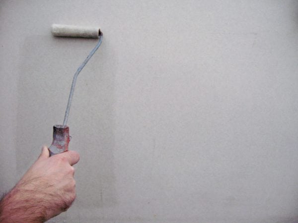 Priming wall