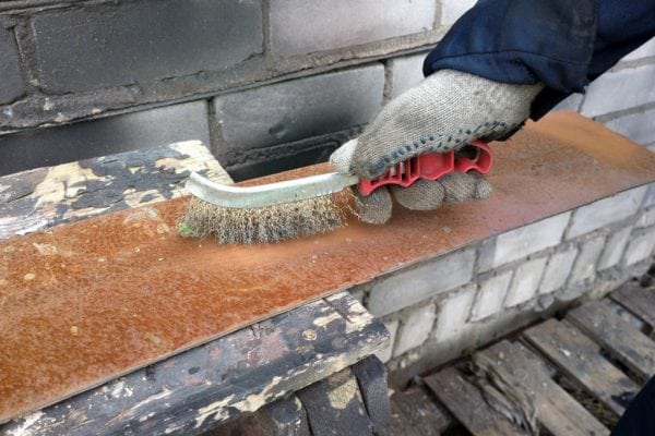 Mechanical rust removal from metal