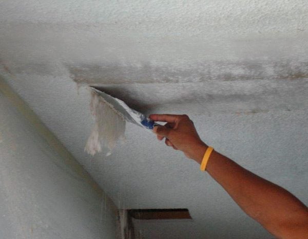 Removing the emulsion from the ceiling