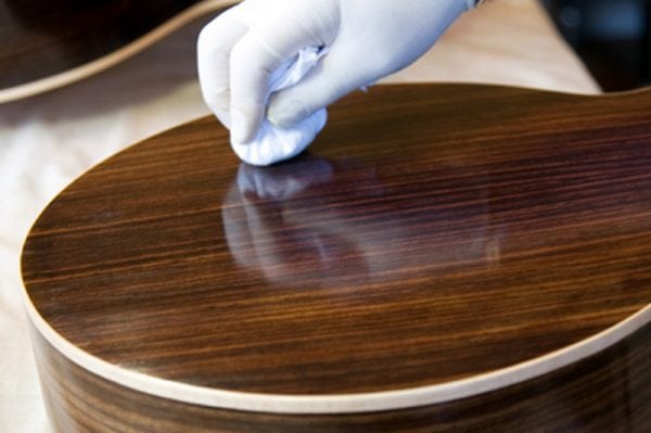 Get rid of the smell of furniture lacquer