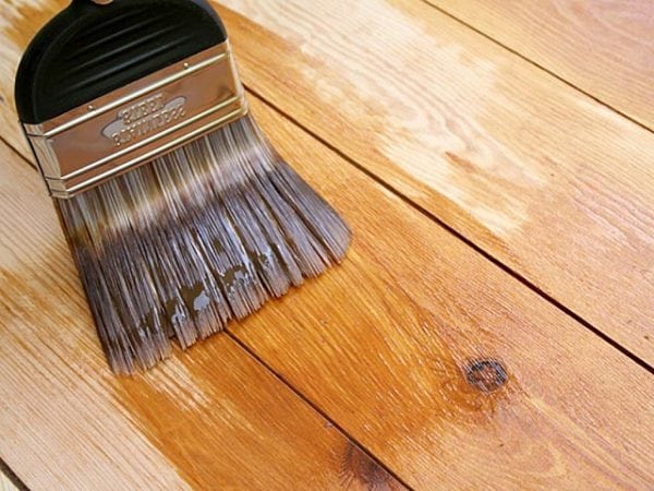 Persistent odor of varnish: how to eliminate