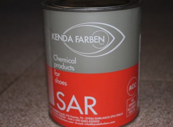 Adhesive SAR 306 manufactured by Kenda Farben