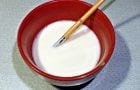 Homemade glue from flour and starch