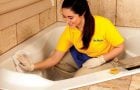 Cleaning the bath from traces of sealant