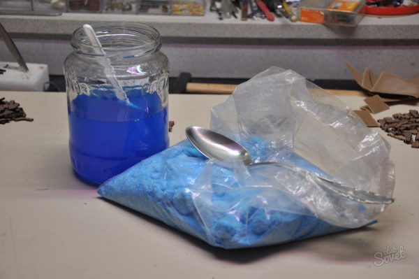 Preparation of a solution of copper sulfate for wall treatment