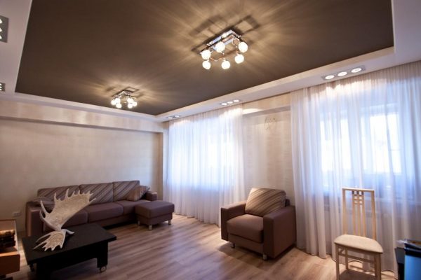 Stretch ceilings in brown