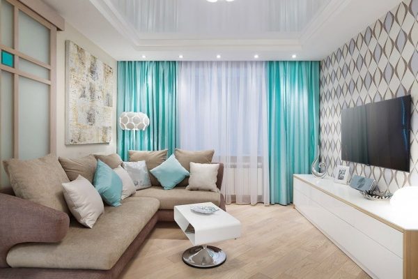 Using turquoise shades in the living room