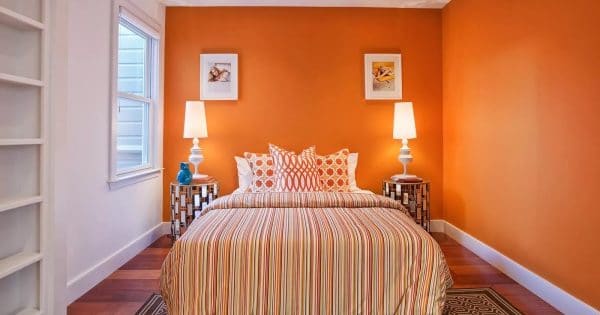 Orange walls in the bedroom