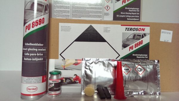 Repair kit for windshield gluing