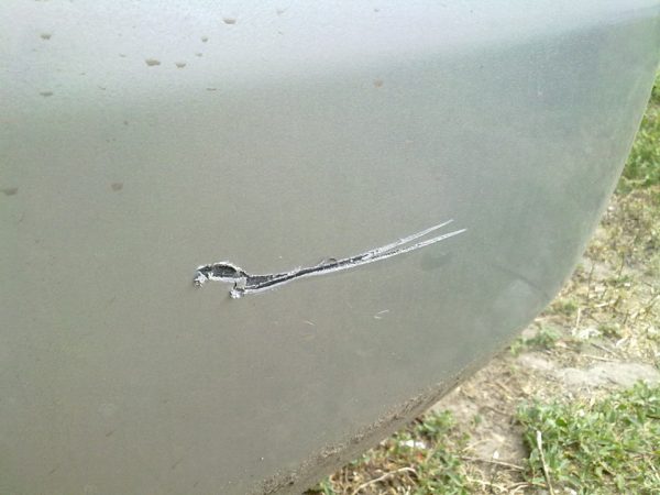 Deep bumper scratch