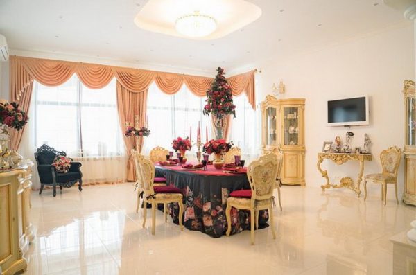 The interior of the dining room on the ground floor of the house