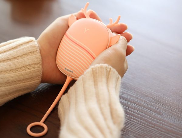 Compact hand heater