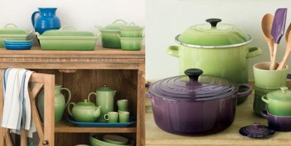 Ceramic dishes in the interior of the kitchen