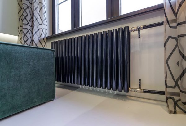 Black paint improves radiator heat dissipation