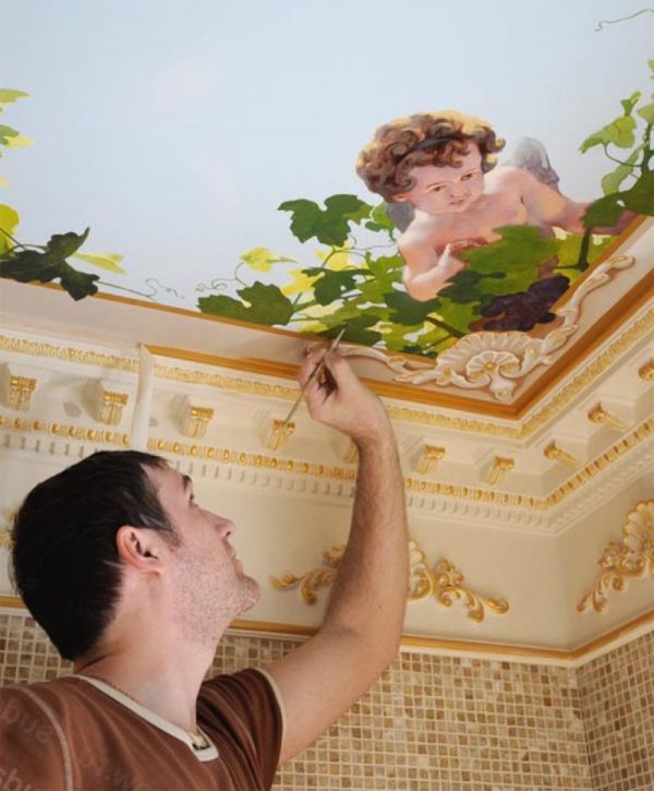 Painting on the ceiling with water-based paints