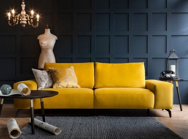 Dark gray and yellow color in the interior