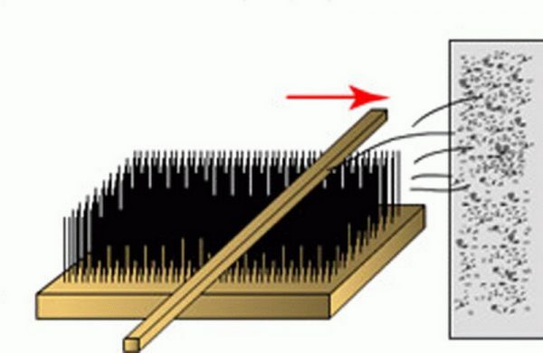 Application of a brush for applying plaster coat