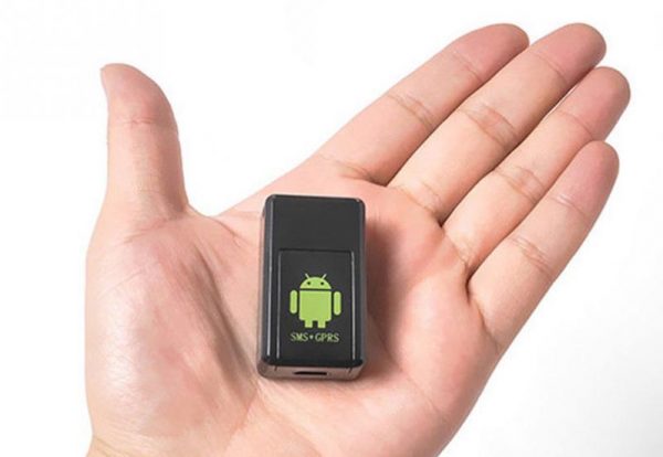 Mini GPS Tracker สำหรับการติดตาม